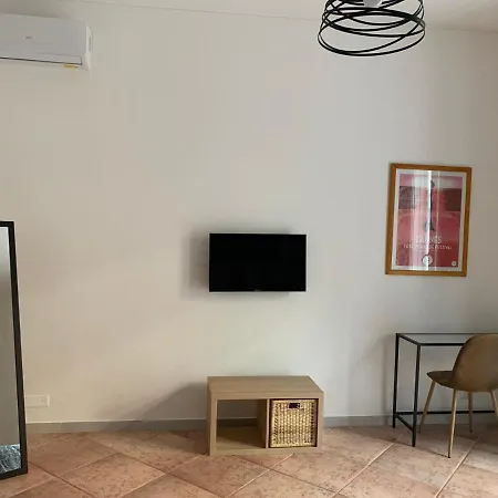 Chez Nous-2